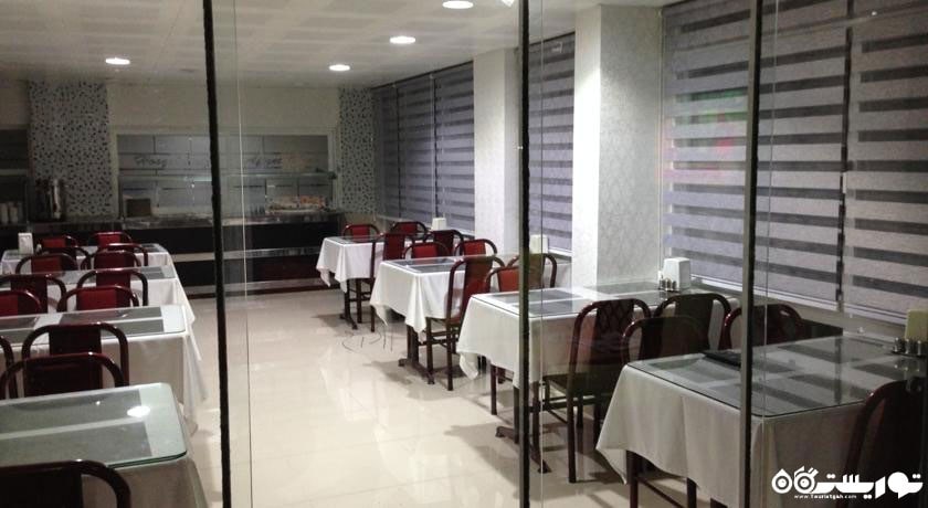 رستوران هتل سیمسیک